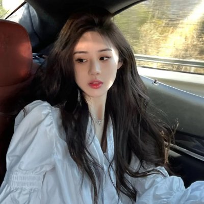 藏在婚纱里的秘密